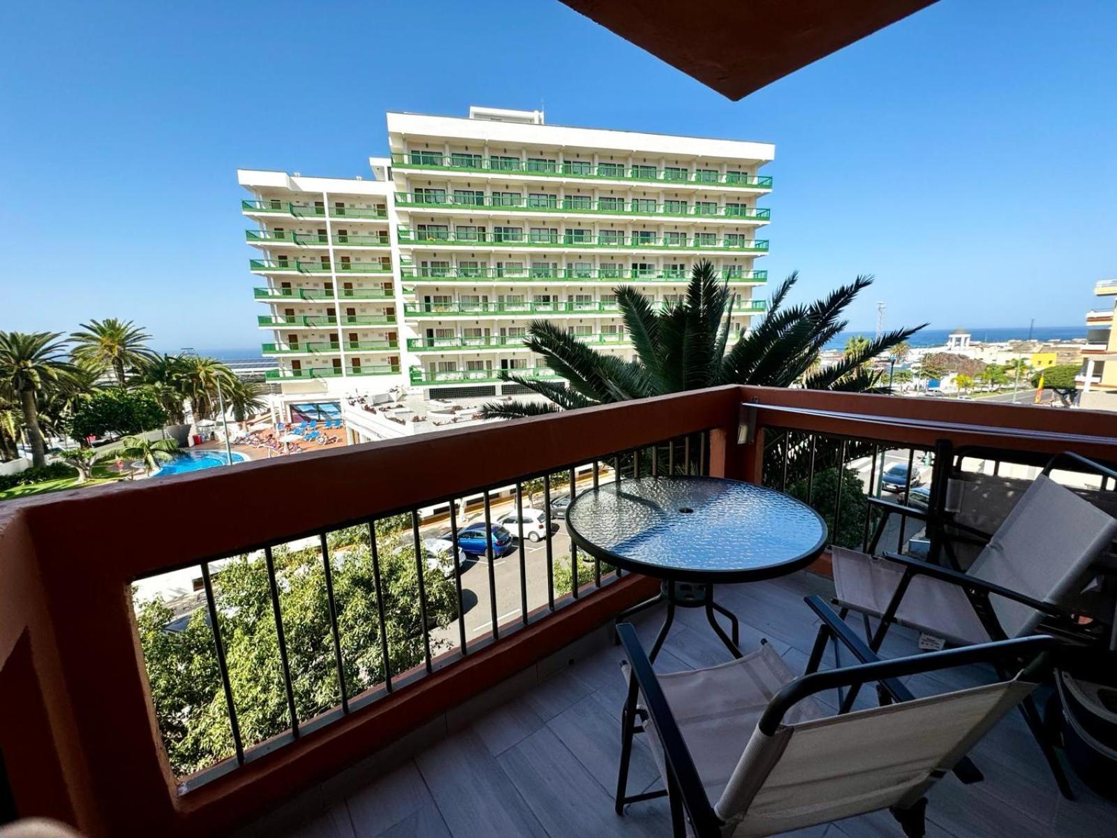 Ocean Breeze Oasis In Puerto De La Cruzアパートメント エクステリア 写真