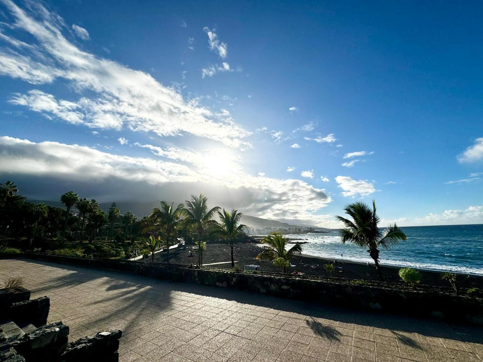 Ocean Breeze Oasis In Puerto De La Cruzアパートメント エクステリア 写真